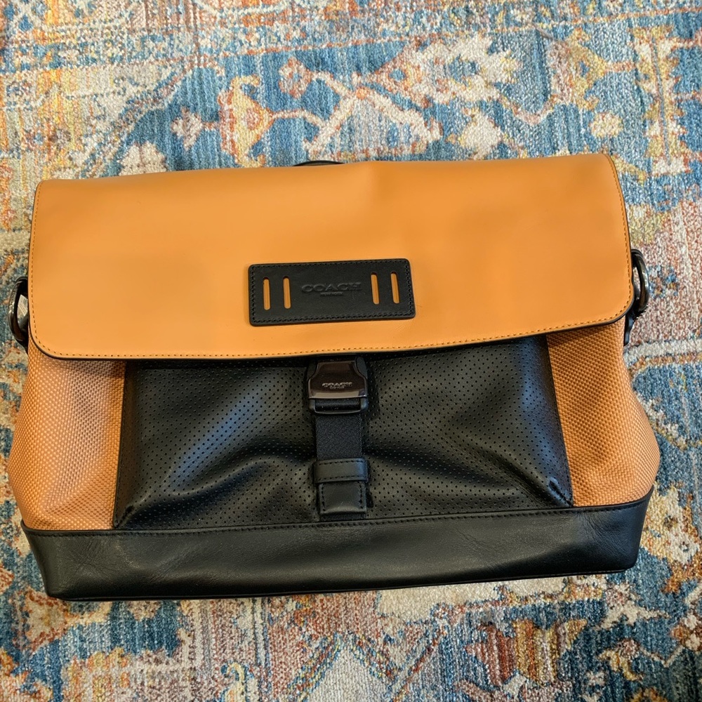 Coach Crossbody Messenger Bag